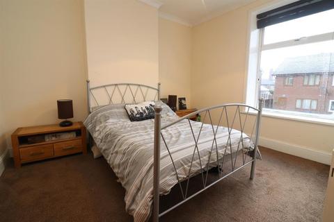 48 Highfield Road, Darwen, BB3 2DN