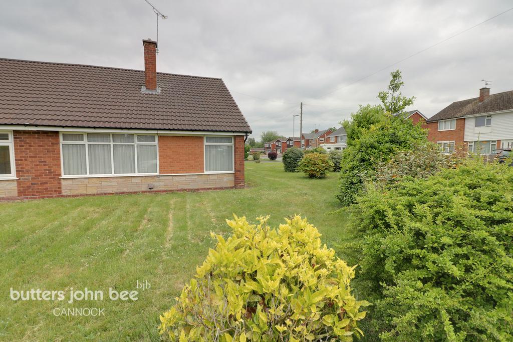 Leacroft Road, Penkridge 2 bed bungalow for sale £250,000