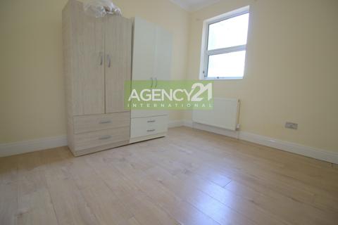 102 Byron Avenue, Manor Park, London, E12 6NG