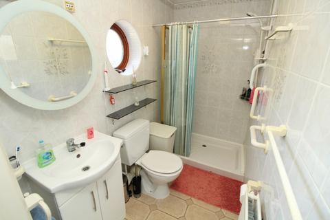 36 Avon Close, Newport Pagnell, MK16 9DH