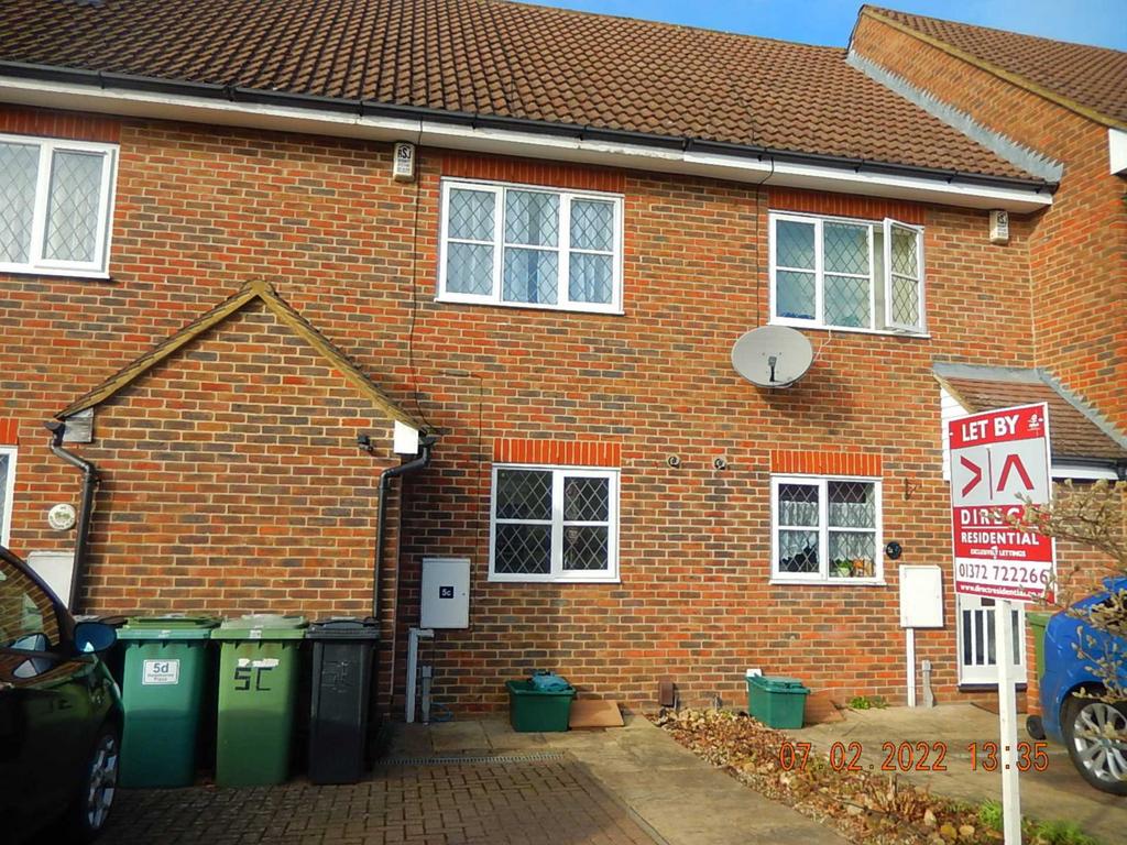 Hawthorne Place, Epsom KT17 3 bed terraced house £1,995 pcm (£460 pw)