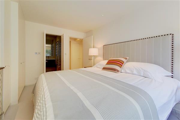 Main-bedroom