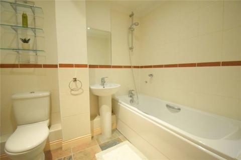 2 bedroom apartment to rent, Camberley, Surrey