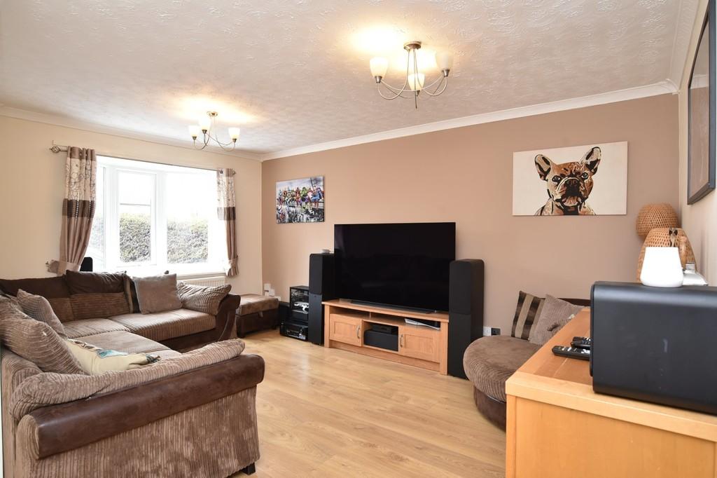 Butterbur Way, Harrogate 4 bed detached house £310,000