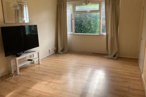 7 Alcock Close, Wallington, SM6 9EP