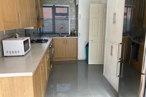 7 Alcock Close, Wallington, SM6 9EP
