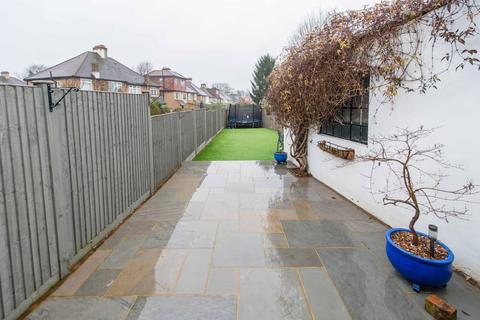 342 Croydon Road, Wallington, SM6 7NR