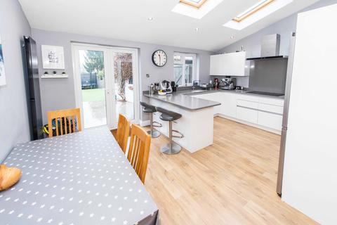 342 Croydon Road, Wallington, SM6 7NR