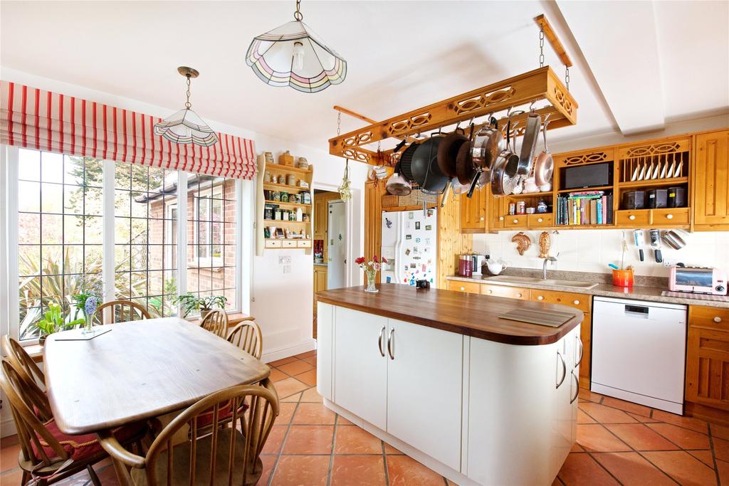 Kitchen/Breakfast