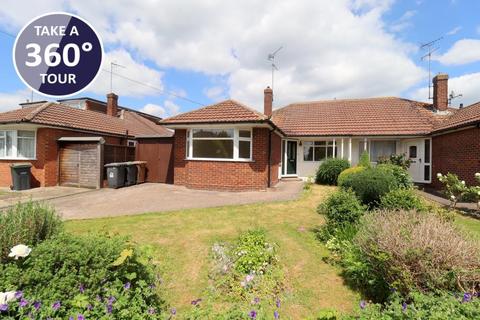 25 Hillcrest Avenue, Luton, LU2 7AB