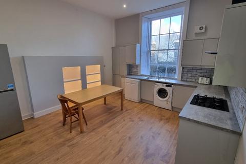 5 bedroom flat to rent, Henderson Row, New Town, Edinburgh, EH3