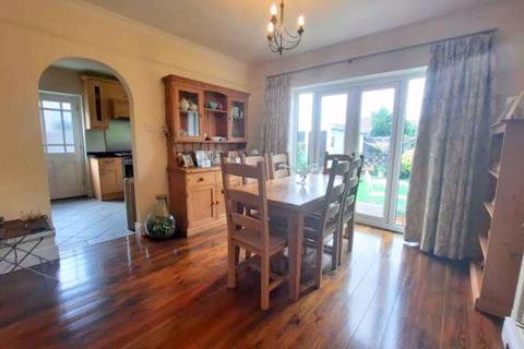49 Parkfield Crescent, Feltham, TW13 7LB