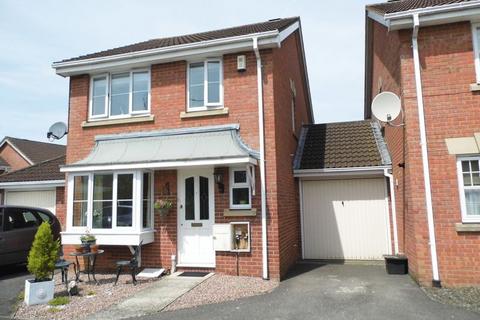 3 bedroom link detached house to rent, Shelburne Road, Calne SN11