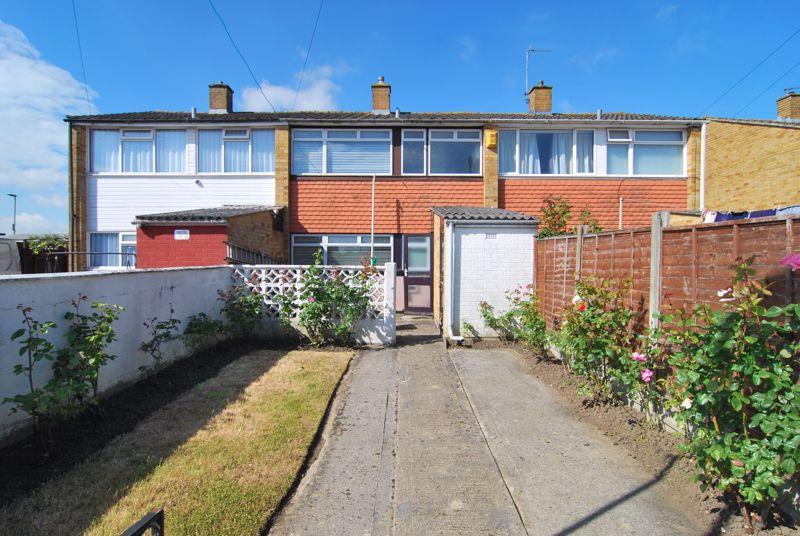 Sapphire Close, Tuffley, Gloucester 3 bed terraced house £155,000