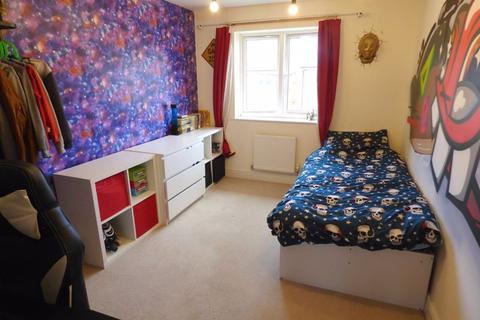4 Emery Avenue, Gloucester, GL1 5QP