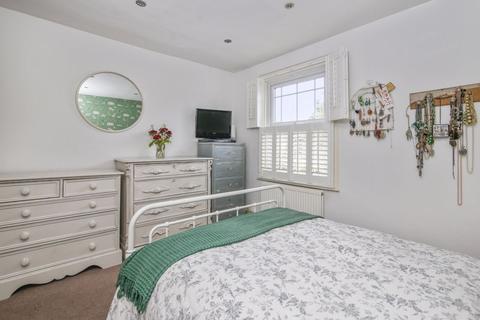 76 Palace Road, Bromley, BR1 3JX