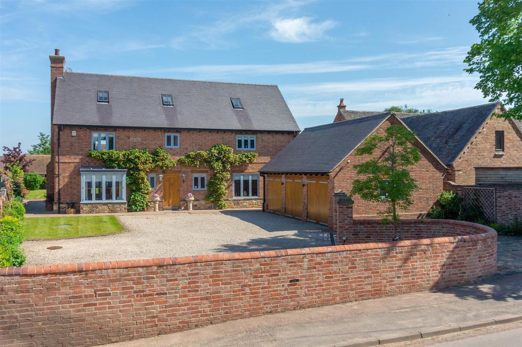 Woodbine House, Snarestone 5 bed detached house £1,250,000