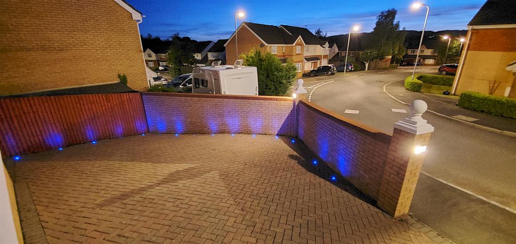 Front-Extended-Driveway.jpg