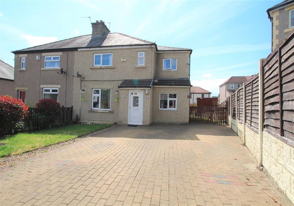Ashbourne Crescent, Bolton, BD2, Bradford 6 bed semidetached house £245,000