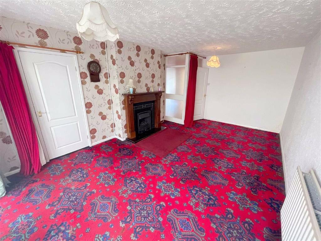 St Edwards Road, Cheddleton 2 bed detached bungalow £160,000