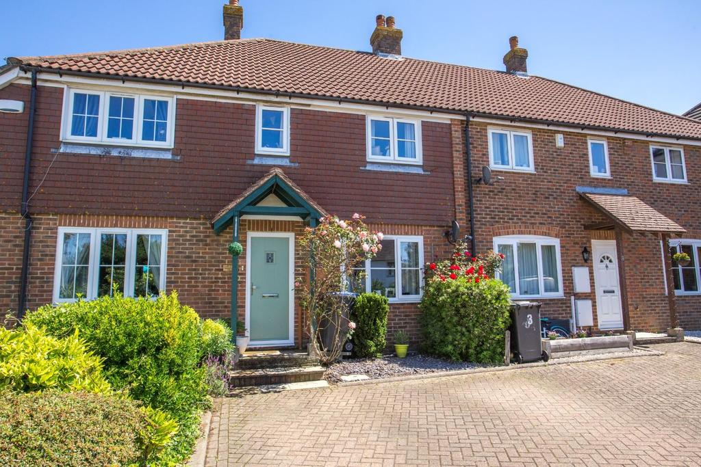 Shalmsford Street, Chartham 3 bed terraced house - £300,000