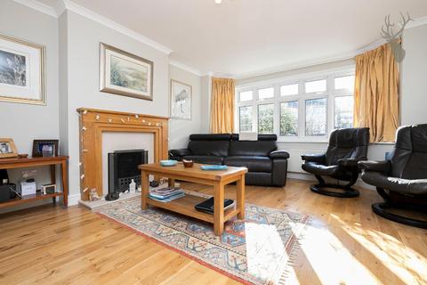 12 Harewood Hill, Theydon Bois, Epping, CM16 7EA