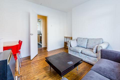 3 bedroom flat to rent, N8