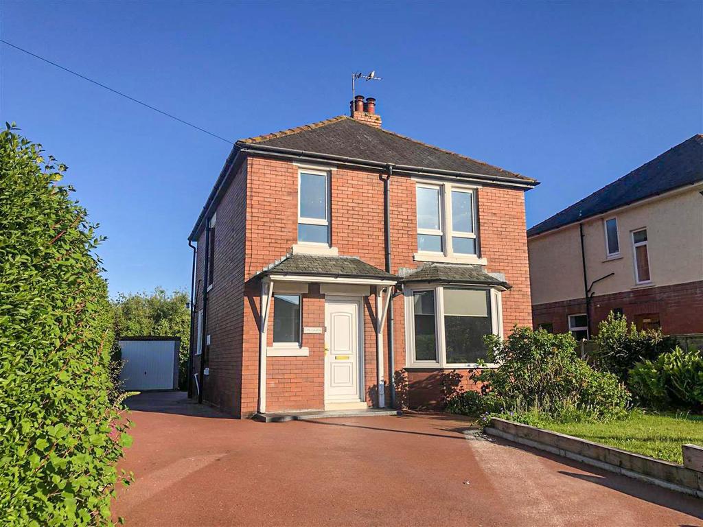 Harraby Grove, Carlisle 3 bed detached house £270,000