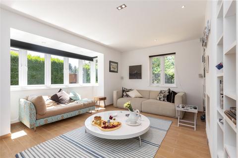 25 Chester Road, London, SW19 4TS
