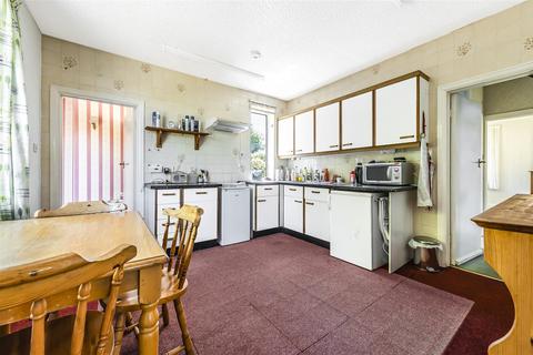 8 Dennyview Road, Abbots Leigh, Bristol, BS8 3RB