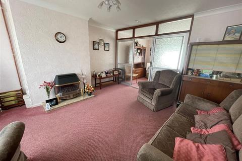 14 Brynmorlais, Bryn, Llanelli, SA14 8QJ