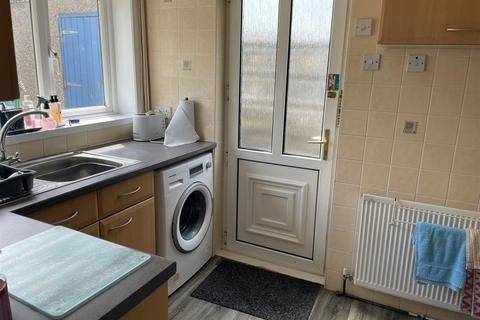 14 Brynmorlais, Bryn, Llanelli, SA14 8QJ