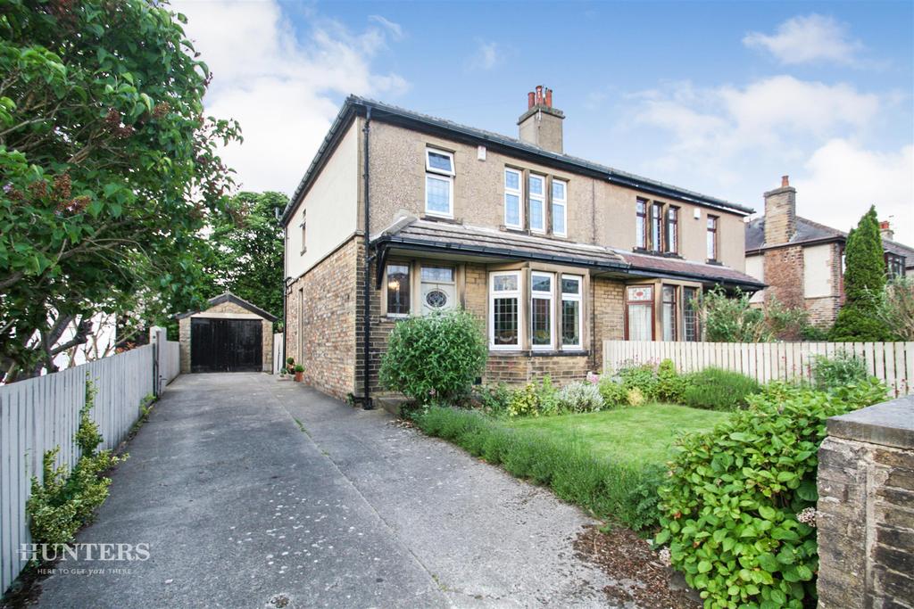 Overdale Drive, Bradford, BD10 0AN 3 bed semidetached house £289,995