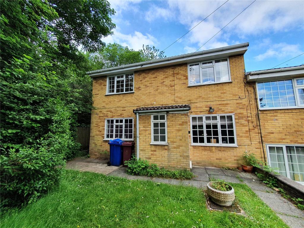 St. Martins Drive, Blackburn, BB2 2 bed apartment £80,000