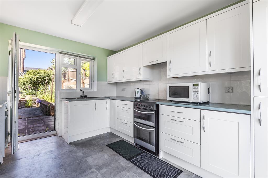 Downsview, Chatham 3 bed bungalow £320,000