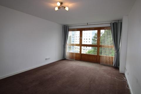 2 bedroom flat to rent, Parkfoot Court, Kemper Ave, Falkirk, FK1