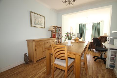 124 Repton Road, Orpington, BR6 9HX