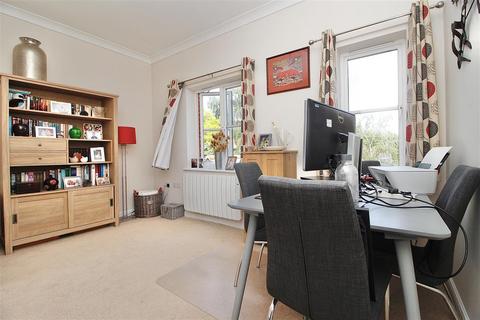 5 Breydon Way, Ipswich, IP3 9GA