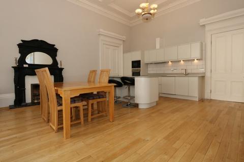 2 bedroom flat to rent - Woodside Terrace, Parkside, Glasgow, G3