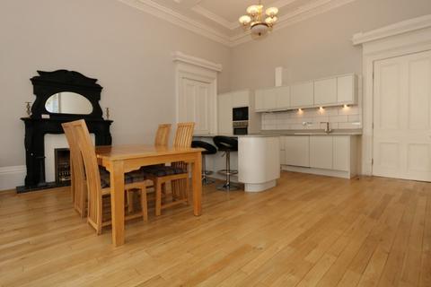2 bedroom flat to rent, Woodside Terrace, Parkside, Glasgow, G3