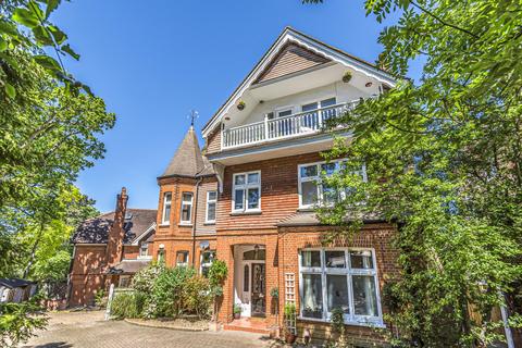 7a Church Road, Shortlands, Bromley, BR2 0HP