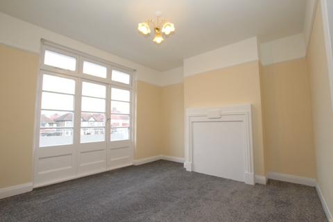 3 bedroom flat to rent, Harrow Road, Wembley
