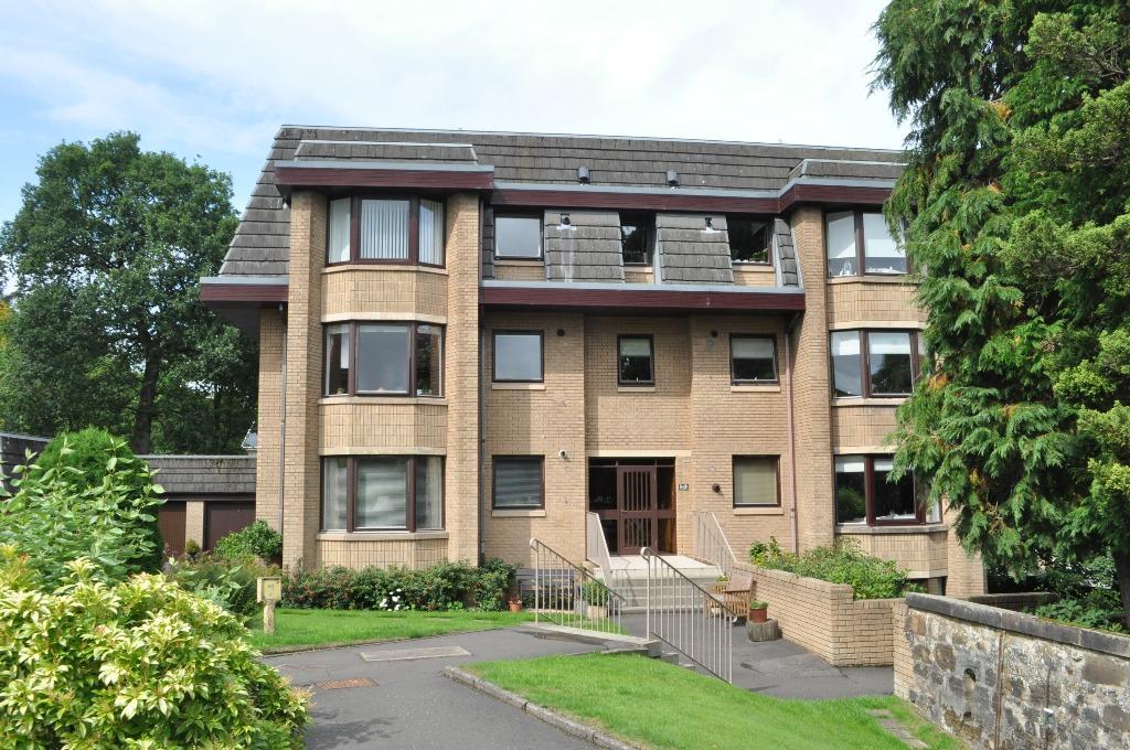 St Germains, Bearsden, East Dunbartonshire, G61 2RS 2 bed flat £295,000
