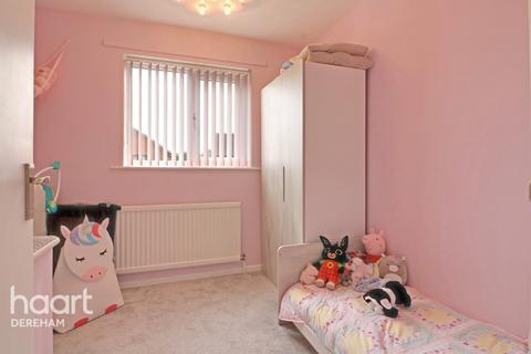 10 Andrew Goodall Close, Dereham, NR19 1SR
