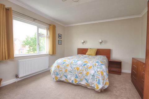 15 Birch Grove, Lostock Green, Northwich, CW9 7SS