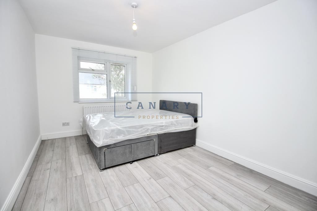 Rogers Road, Tooting, London, SW17 House share £825 pcm (£190 pw)
