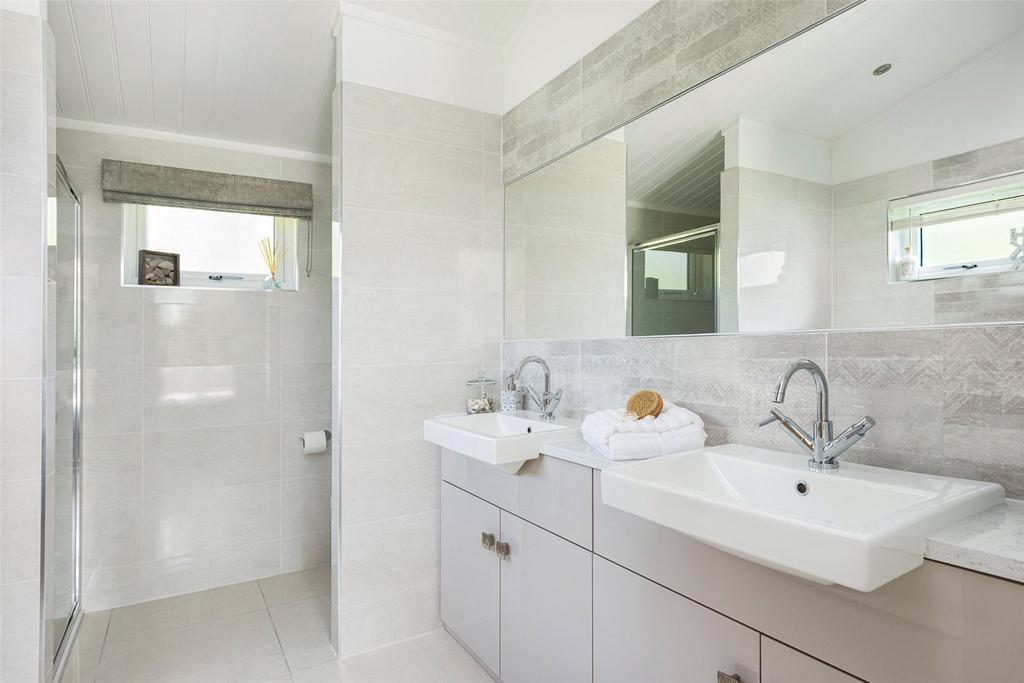 En Suite Sinks