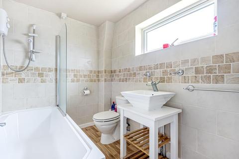 14 Lugg View, Presteigne, LD8 2DG