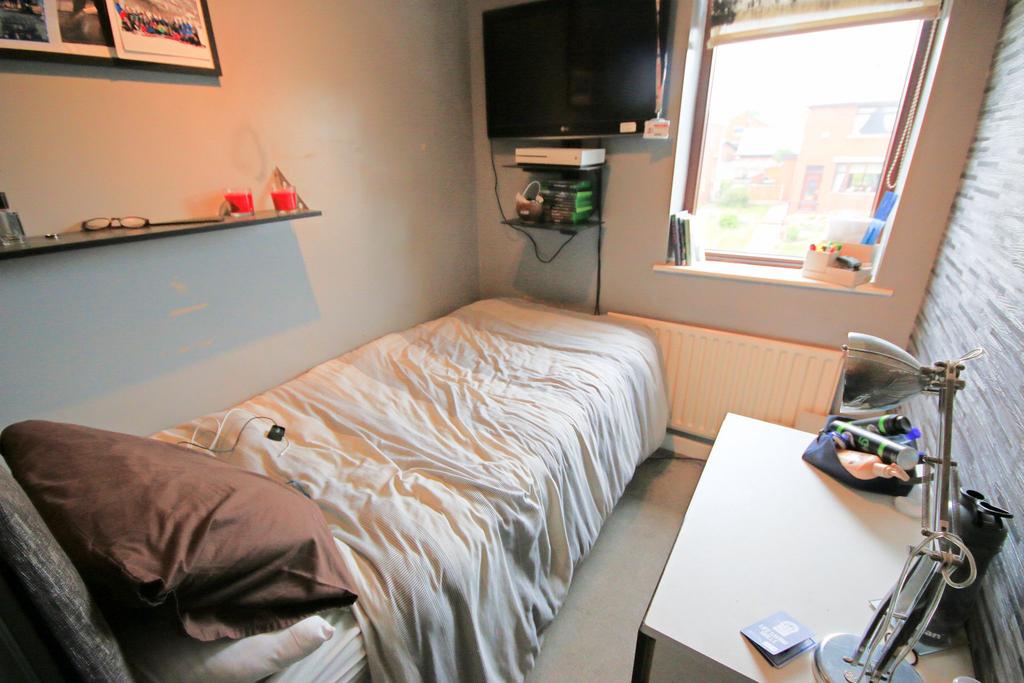 Photograph 13