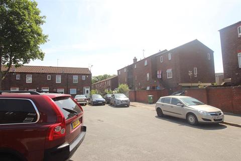60 Glimpsing Green, Erith, DA18 4HD